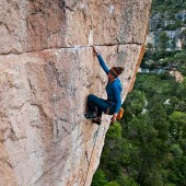 natalie on prennota 8a in siurana